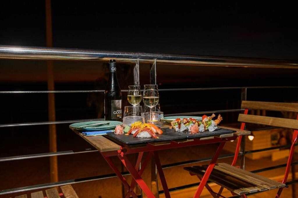 Preciado Apartamento Con Vistas Frontales Al Mar كاديز المظهر الخارجي الصورة